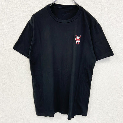古着 used　Eight　半袖ワンポイント刺繍Tシャツ　サンタクロース　シンプルデザイン　黒　ブラック　クルーネック　