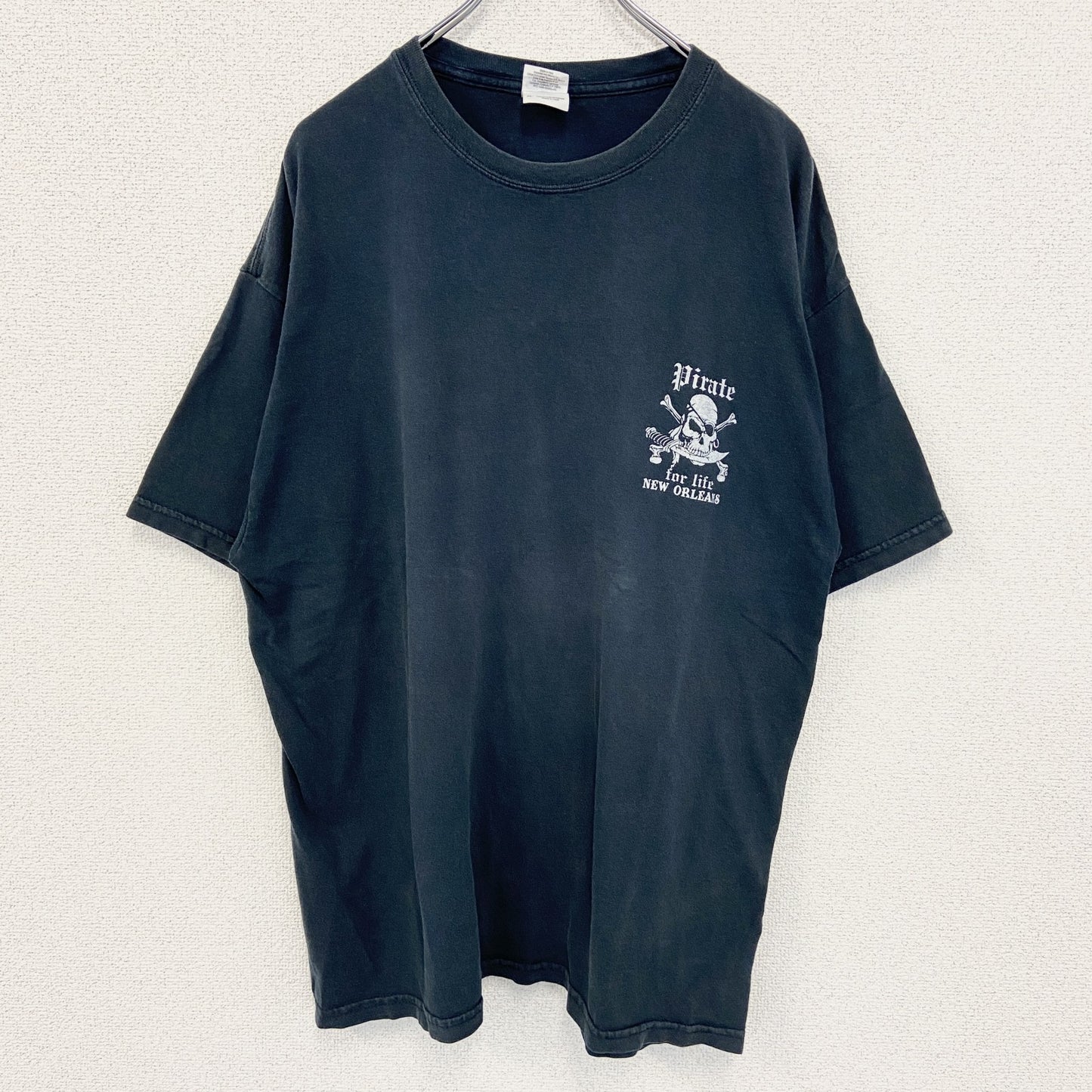 古着 used　GILDAN ギルダン　半袖バックプリントTシャツ　パイレーツ　スカル　海賊　ドクロイラスト　XLサイズ
