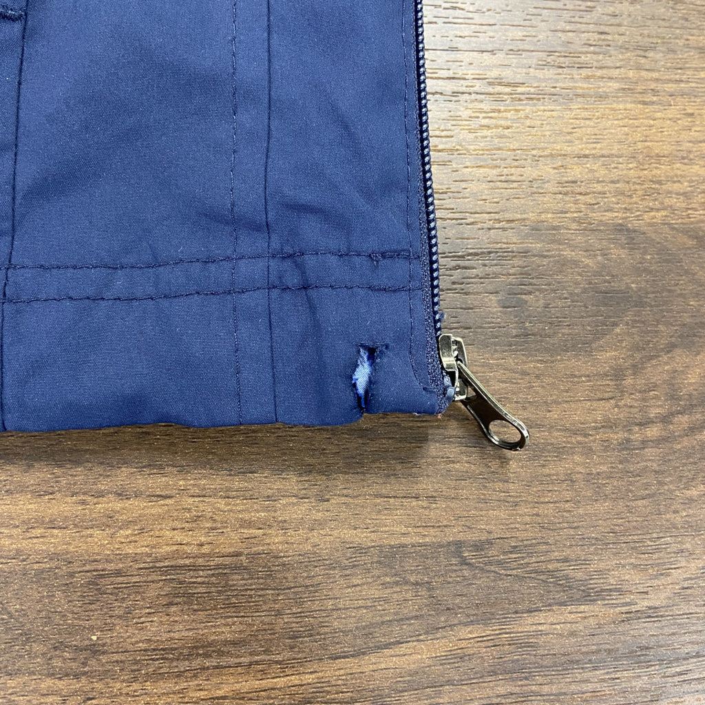 古着 used　SPORT-TEK　長袖プリントナイロンプルオーバー　BLUECATS　Vネック　ネイビー　紺　Lサイズ