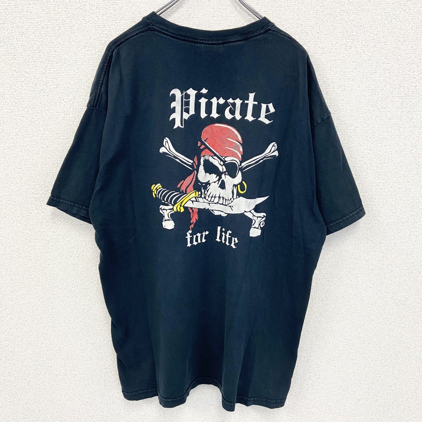 古着 used　GILDAN ギルダン　半袖バックプリントTシャツ　パイレーツ　スカル　海賊　ドクロイラスト　XLサイズ