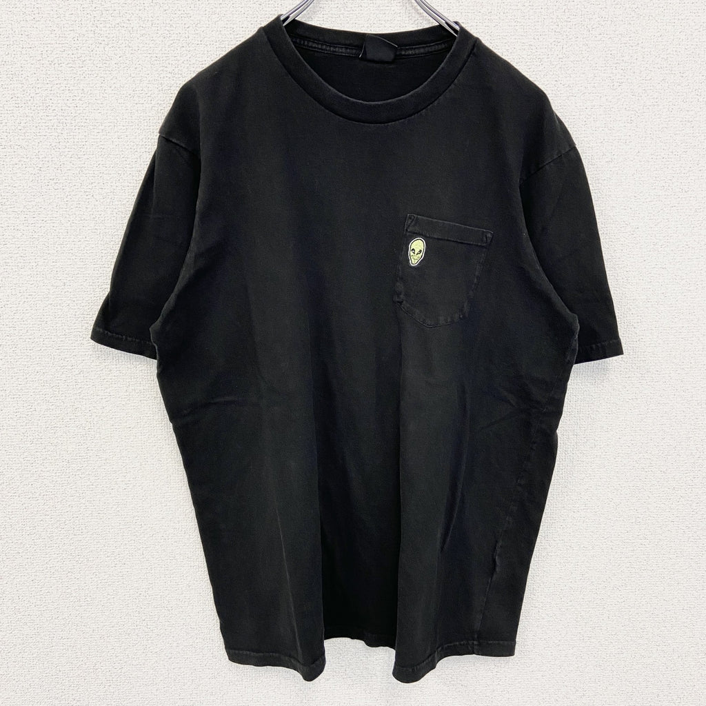 古着 used　T-BAR　半袖ワンポイント刺繍Tシャツ　Alien エイリアン　胸ポケット　黒　ブラック　クルーネック　Lサイズ
