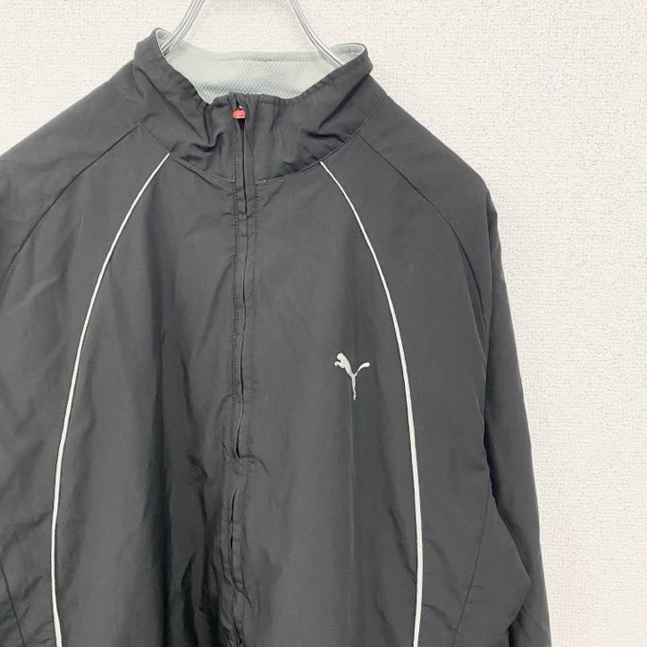 古着 used　PUMA　プーマ　長袖フルジップナイロンジャケット　ウィンドブレーカー　ワンポイントロゴ　スポーツ　黒　Lサイズ