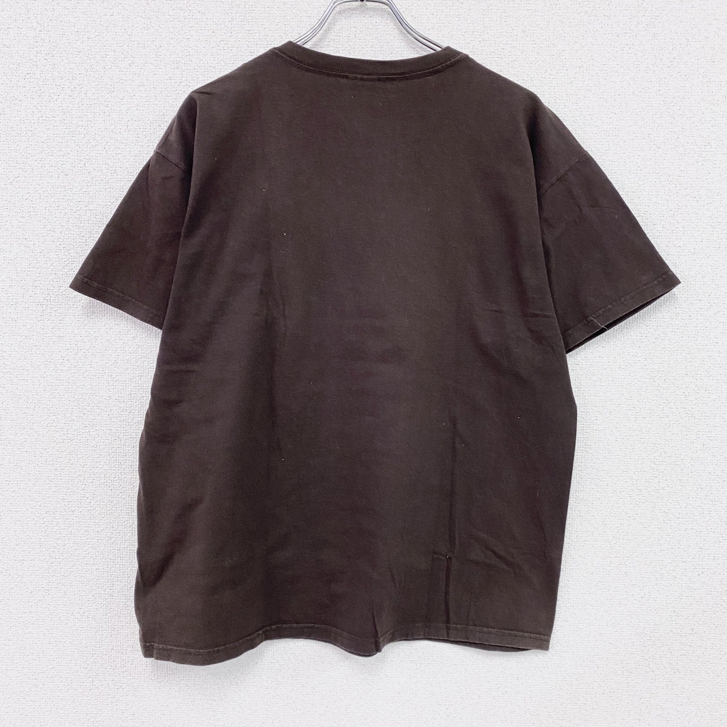 GILDAN　ギルダン　Group Home　グループホーム　半袖プリントTシャツ　ラップT　茶色　ブラウン　Lサイズ