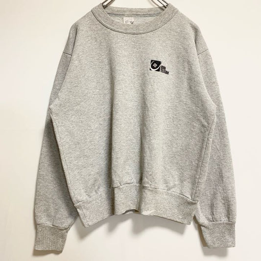 古着 used　UNITE Windjammer　長袖ワンポイントロゴプリントスウェット　クルーネックトレーナー　グレー　秋冬服