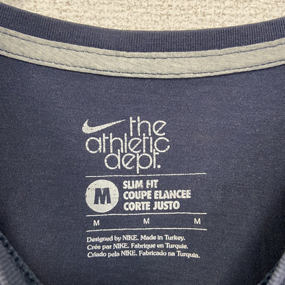 古着 used　NIKE ナイキ　半袖ビックプリントTシャツ　ワンポイントロゴプリント　ネイビー　紺　クルーネック　Mサイズ