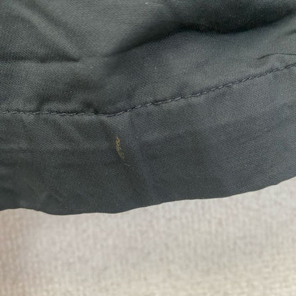 古着 used　NIKEGOLF ナイキゴルフ　長袖ナイロンプルオーバー　刺繡デザイン　スウッシュロゴ　黒　Vネック　Mサイズ