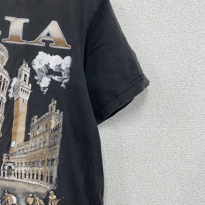 KOKSE　半袖プリントTシャツ　イタリア　ユーロ　アートプリント　ビックロゴ　ダークグレー　Mサイズ