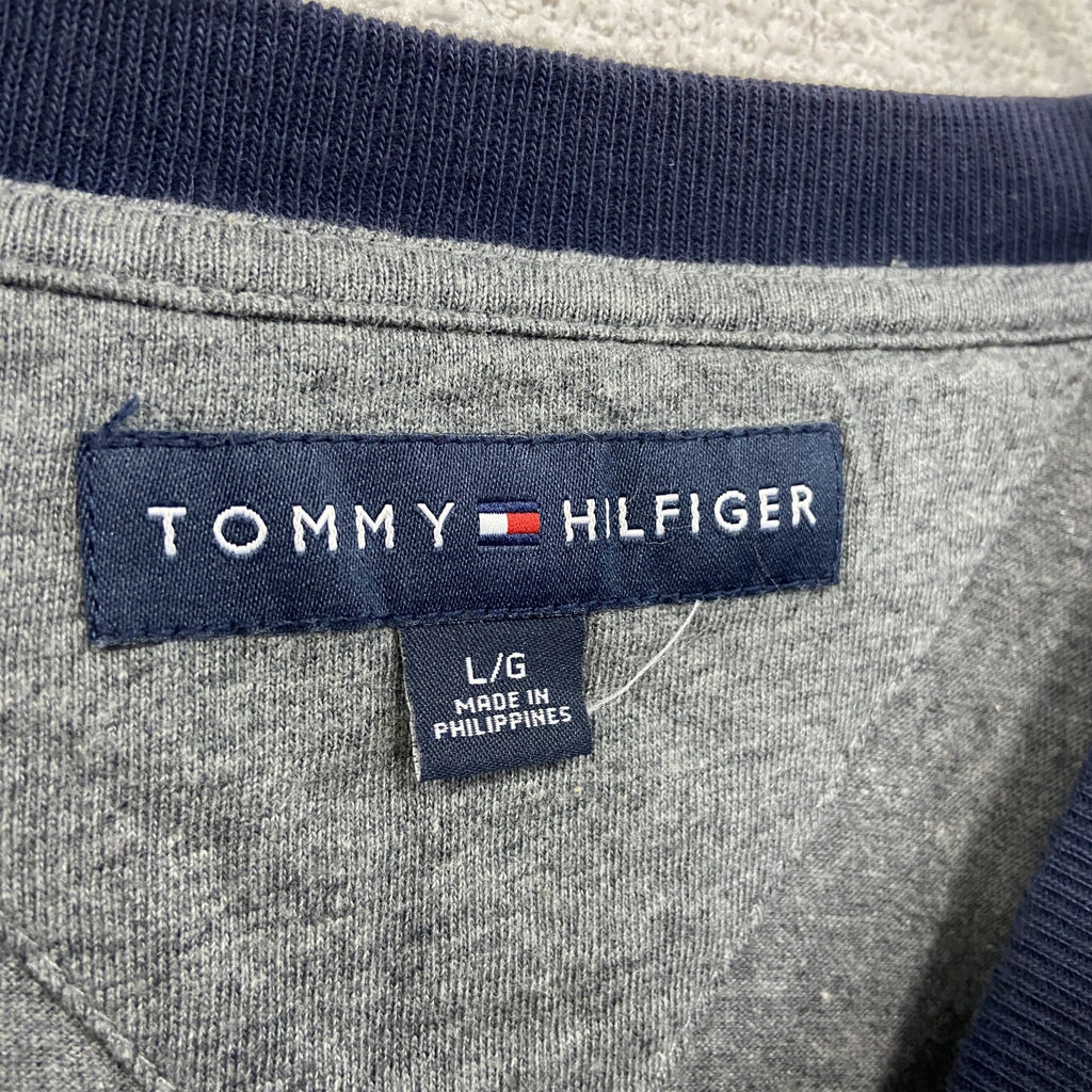 TOMMY HILFIGER　トミーヒルフィガー　半袖プリントTシャツ　グレー　Lサイズ