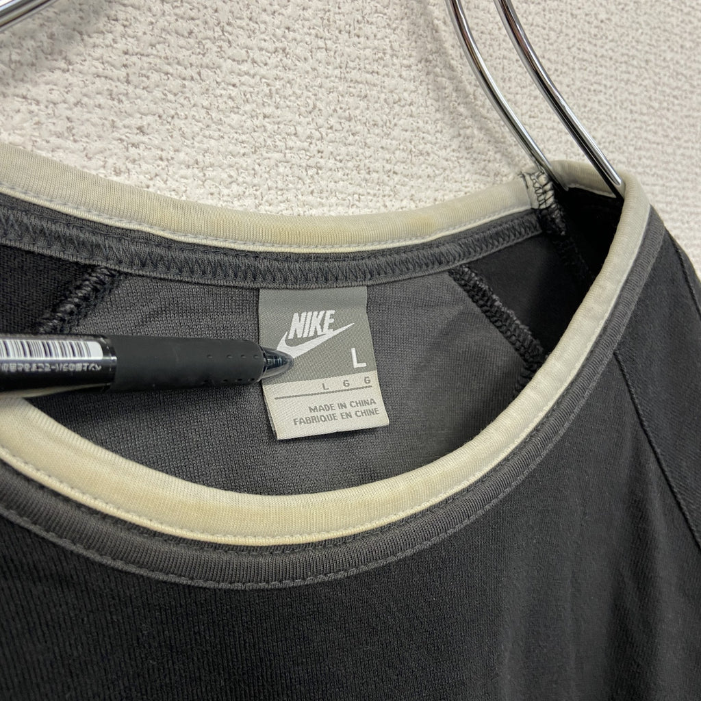 NIKE　ナイキ　長袖Tシャツ/ロンT　ロゴ刺繡　黒　ブラック　Lサイズ
