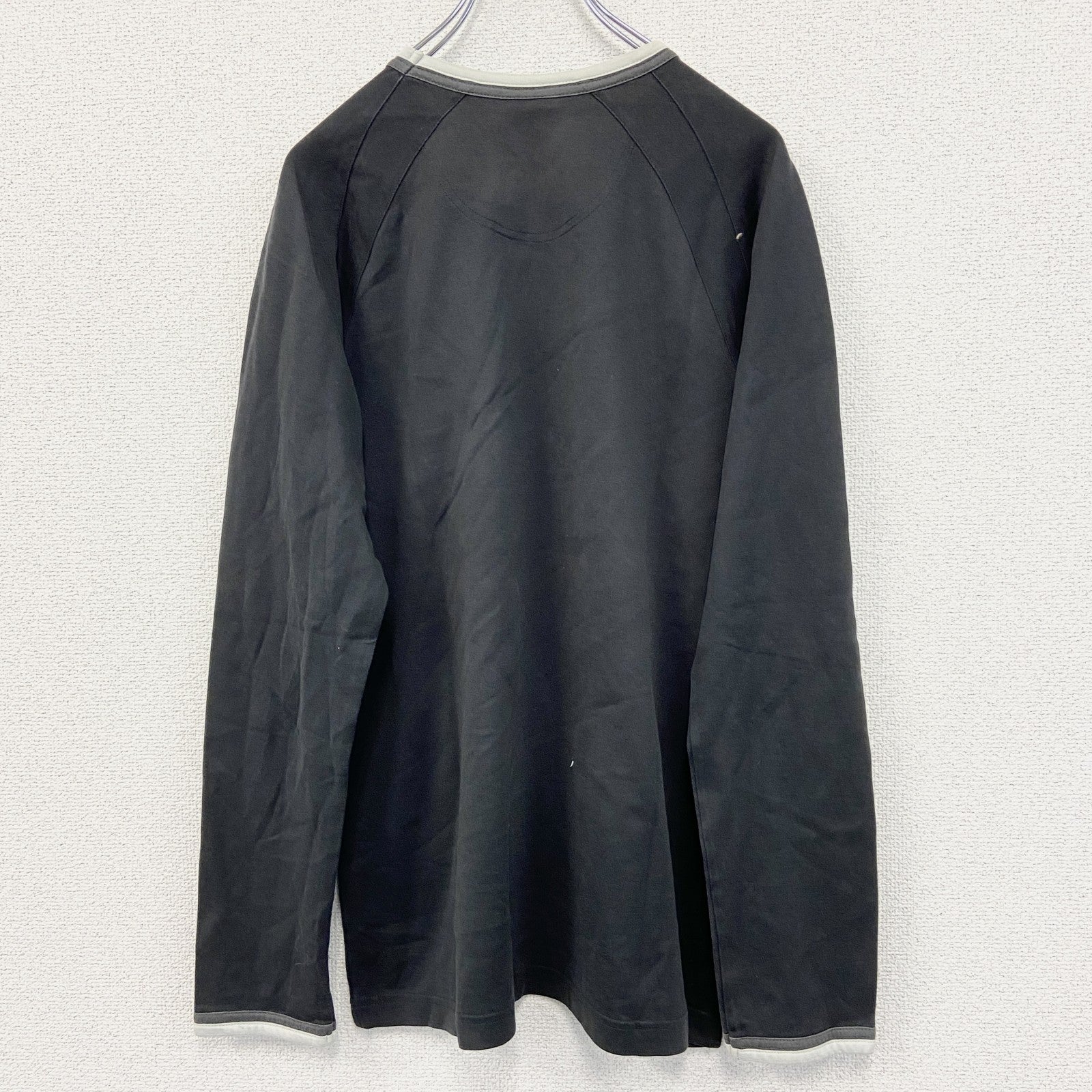 NIKE　ナイキ　長袖Tシャツ/ロンT　ロゴ刺繡　黒　ブラック　Lサイズ