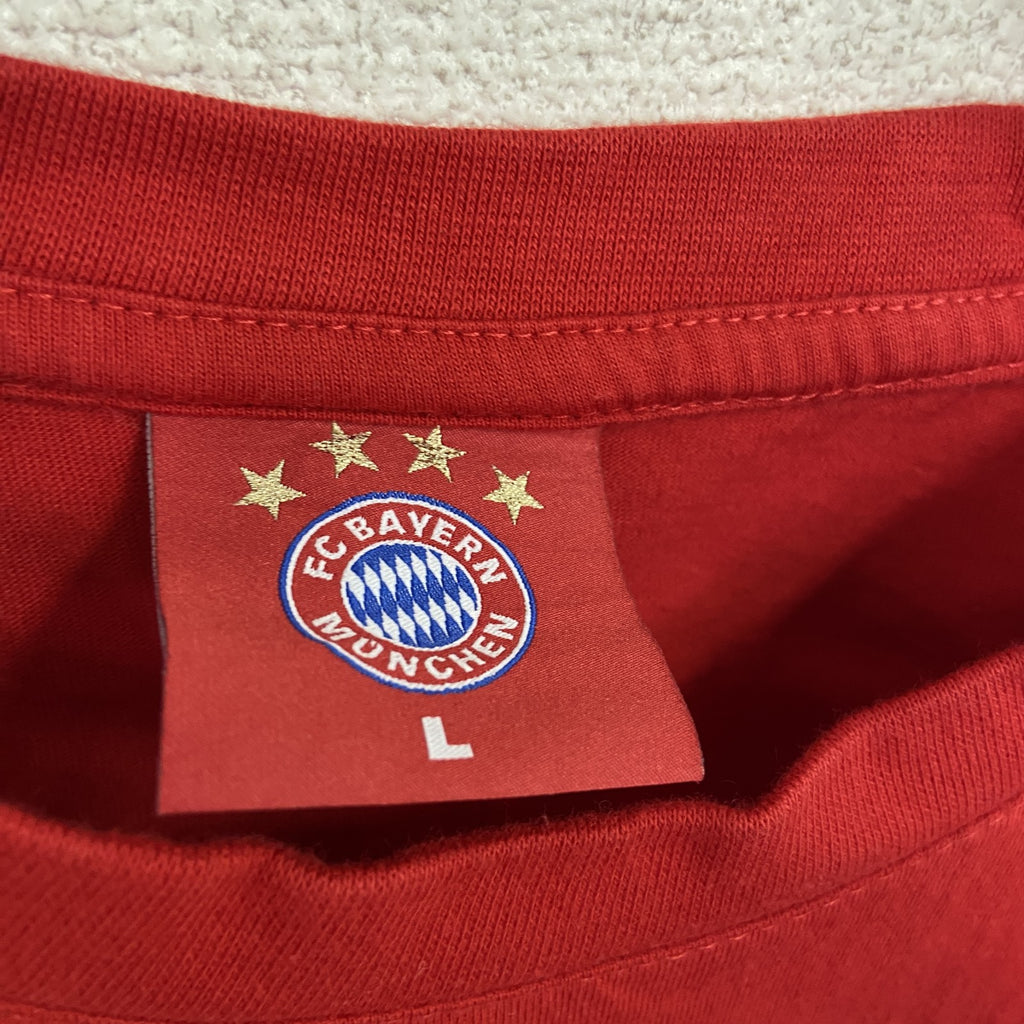 FCBAYERN MUNCHEN　FCバイエルンミュンヘン　半袖プリントTシャツ　赤　レッド　Lサイズ