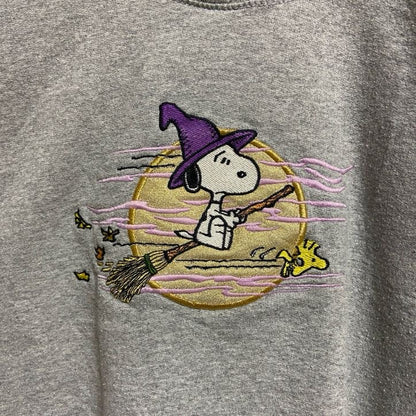 古着 used　90s～　PEANUTS　ピーナッツ　刺繍スウェット　トレーナー　スヌーピー　キャラクター　グレー　Mサイズ
