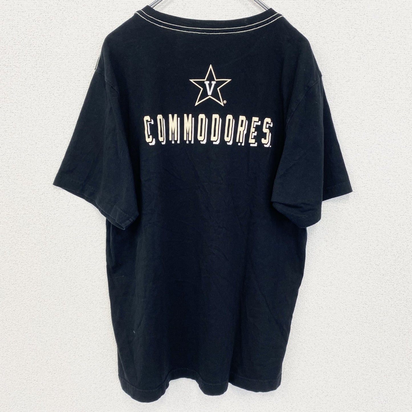 古着 used　COLOSSEUM　半袖カレッジプリントTシャツ　ヴァンダービルド大学　クルーネック　カジュアル　黒　Lサイズ