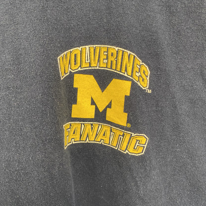 古着 used　TRI-LAKE　半袖カレッジプリントTシャツ　ミシガン州立大学　クルーネック　カジュアル　ネイビー　Mサイズ