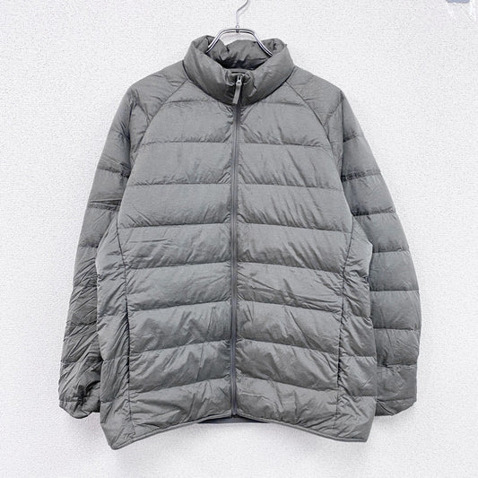 UNIQLO　ユニクロ　ウルトラライトダウンジャケット　ダウン90%　灰色　グレー　XLサイズ