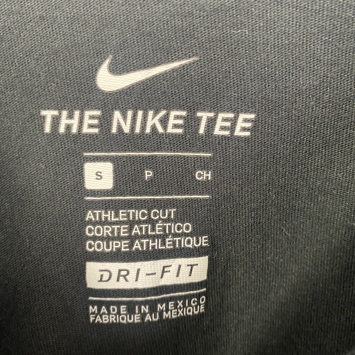古着 used NIKE ナイキ　半袖プリントTシャツ　クルーネック　スウッシュロゴ　DRI-FIT　黒　ブラック　Sサイズ