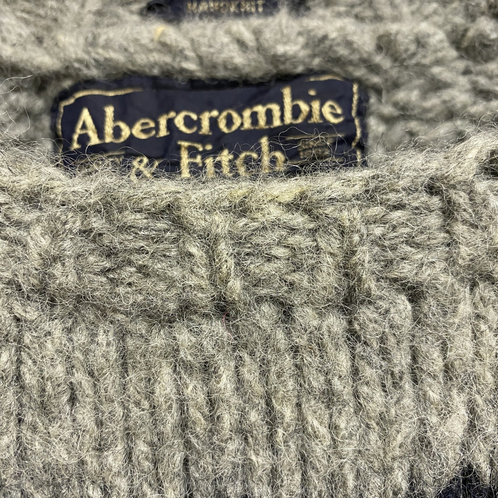 古着 used　Abercrombie＆Fitch　アバクロ　長袖ニット　ノルディック柄セーター　グレー　Lサイズ