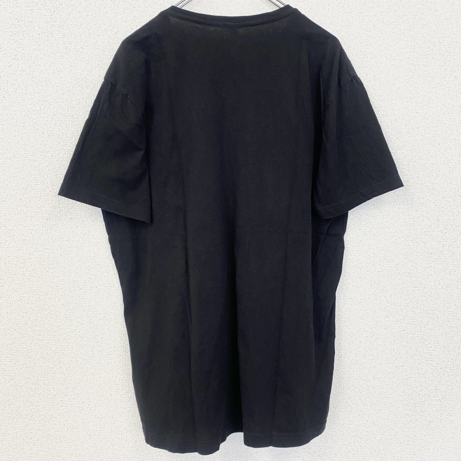 古着 used　NEXT LEVEL APPAREL　半袖プリントロゴTシャツ　レトロデザイン　Vネック　黒　ブラック　Lサイズ