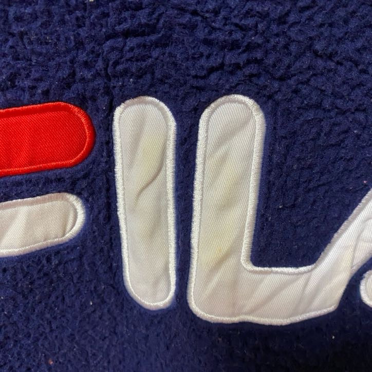 FILA　フィラ　フリースパーカー/フーディー　ワッペン　デカロゴ　シンプル　紺　ネイビー　Ｌサイズ