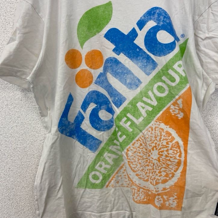 古着 used　RESERVED　半袖プリントTシャツ　Fanta　ファンタ　オレンジフレーバー　白　ホワイト　Mサイズ