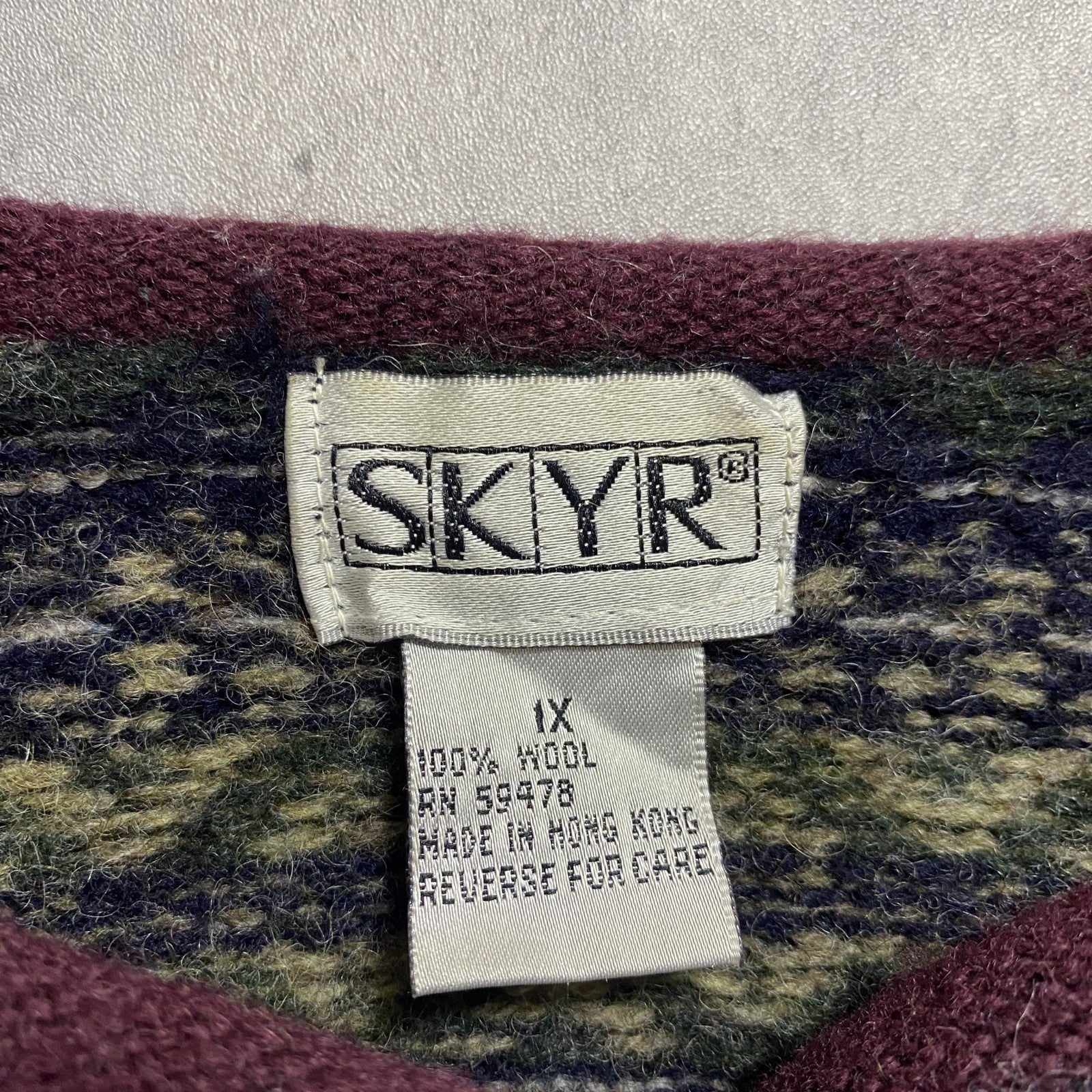 古着 used　～90s　SKYR　長袖総柄フルボタンセーター　ウールニットカーディガン　ノルディック柄　秋冬服　Lサイズ