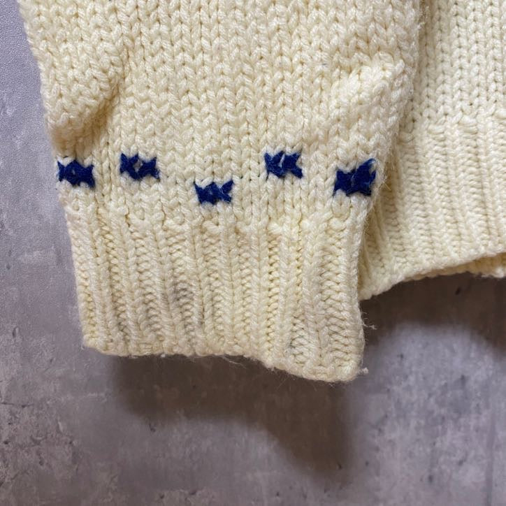 古着　used　Acrylic Fibre　長袖ニット　デザインセーター　マリン柄　海モチーフ　カニ　白　ホワイト　Lサイズ