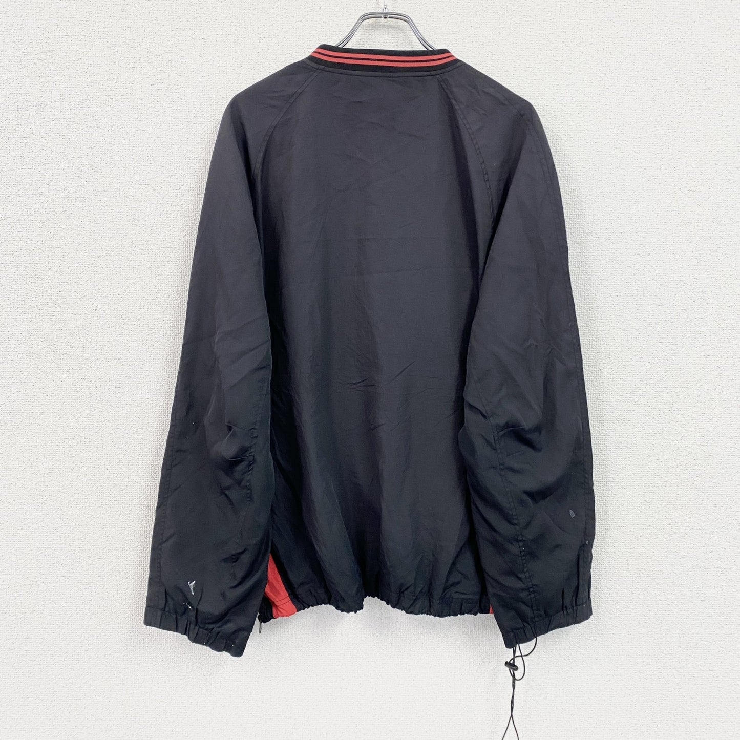 Sport－Tek　プルオーバージャケット　Vネック　ワッペン　黒　ブラック　赤　レッド　XLサイズ