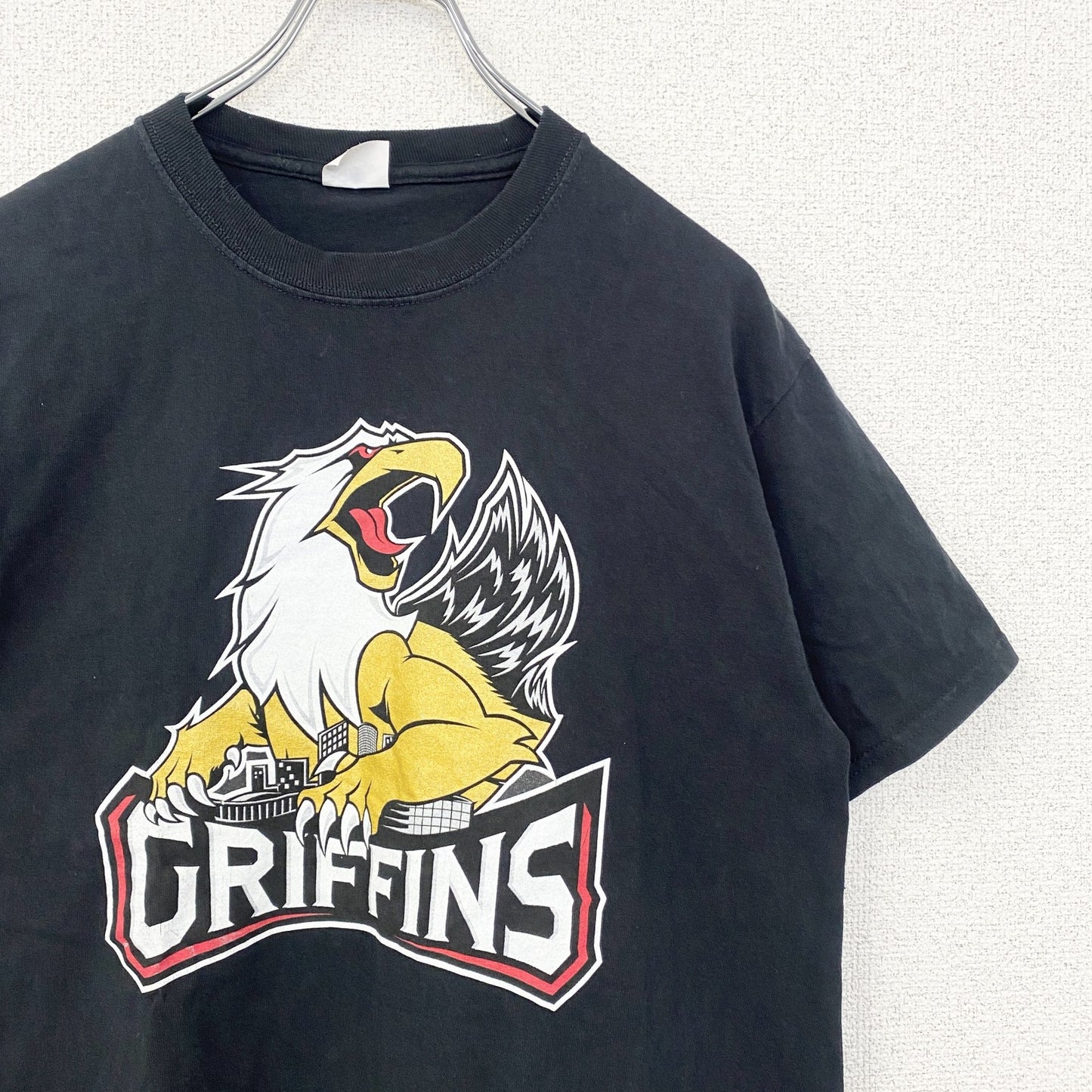 古着 used　Griffins　半袖プリントTシャツ　NHL　アイスホッケー　クルーネック　レトロデザイン　黒　ブラック