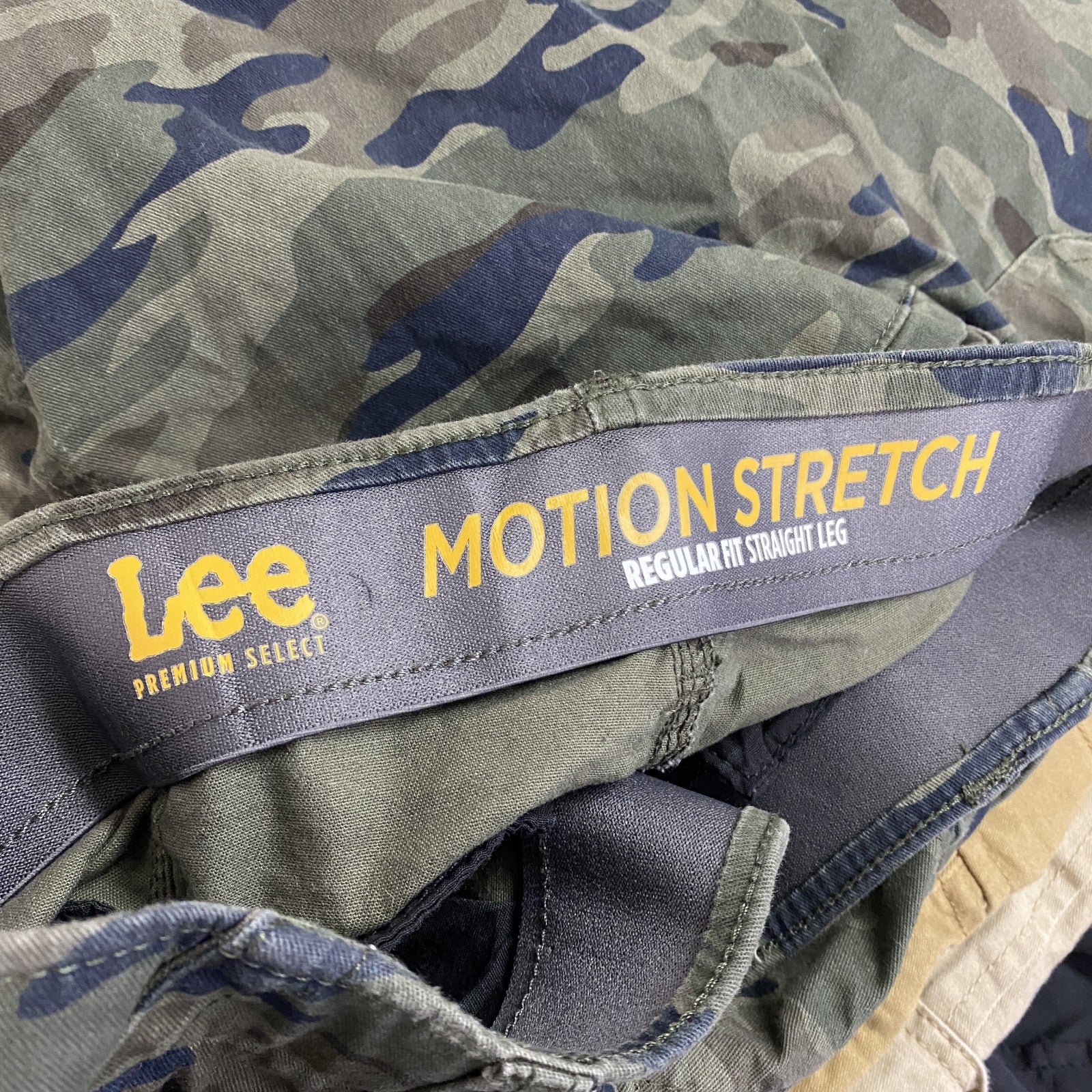 LEE　リー　カーゴパンツ　ジップフライ　迷彩柄　カモフラ　カーキ　W32サイズ