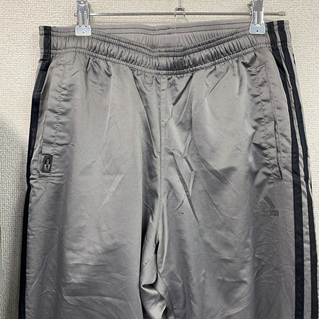 adidas　アディダス　ジャージセットアップ　トラックジャケット　トラックパンツ　パフォーマンスロゴ　灰色　グレー　Lサイズ