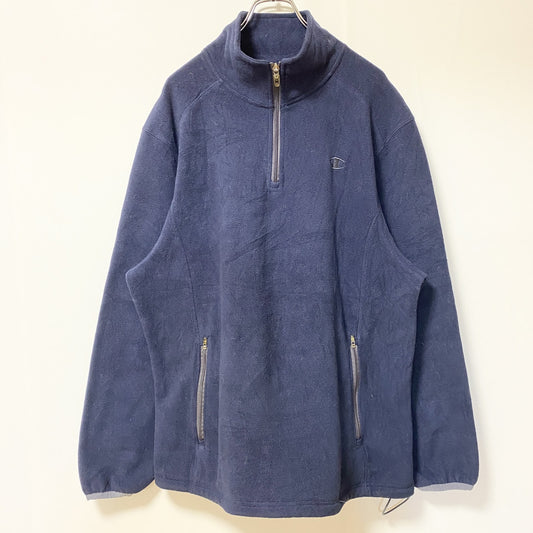 古着 used　Champion チャンピオン　長袖ハーフジップフリースジャケット　プルオーバー　ワンポイントロゴ刺繍　Lサイズ