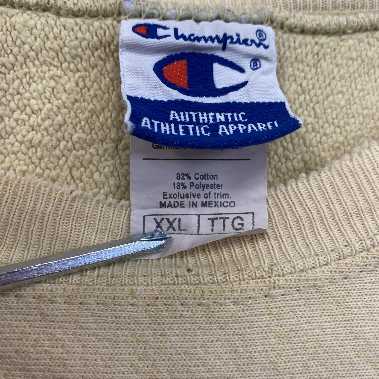 90s～　Champion　チャンピオン　リバースウィーブ　スウェット/トレーナー　刺繍タグ　イエロー　2XLサイズ