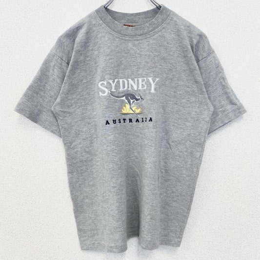 古着 used　Kangaroo　カンガルー　半袖アニマル刺繍Tシャツ　クルーネック　オーストラリア　シドニー　グレー　Sサイズ