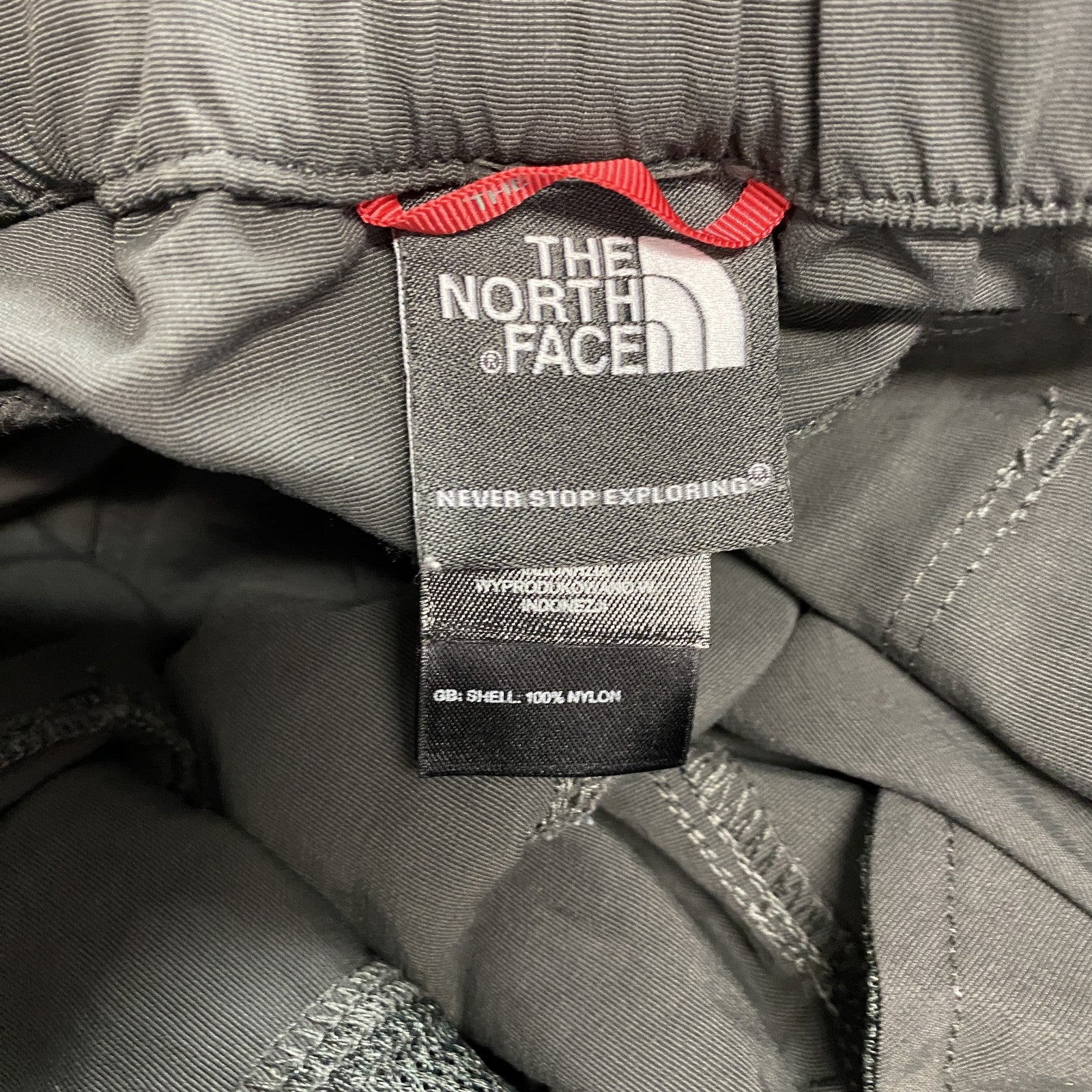 THE NORTH FACE　ザ・ノースフェイス　ジップオフカーゴパンツ　ダークグレー　Mサイズ