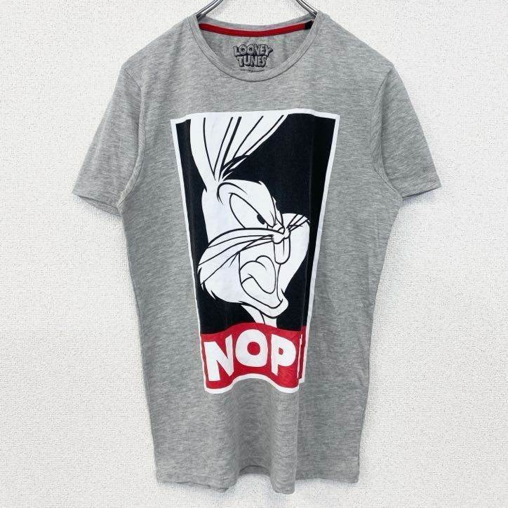 古着 used　LOONEY TUNES　ルーニーテューンズ　半袖キャラクタープリントTシャツ　バッグスバニー　ウサギ　グレー
