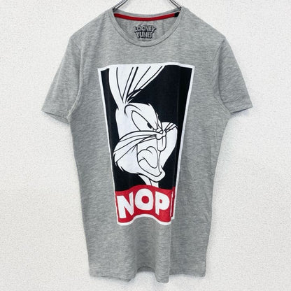 古着 used　LOONEY TUNES　ルーニーテューンズ　半袖キャラクタープリントTシャツ　バッグスバニー　ウサギ　グレー