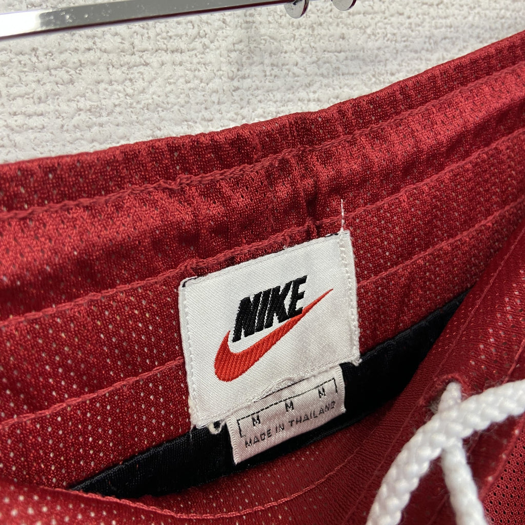 90s　NIKE　ナイキ　ハーフパンツ/ショートパンツ　ヴィンテージ　赤　レッド　Ｍサイズ