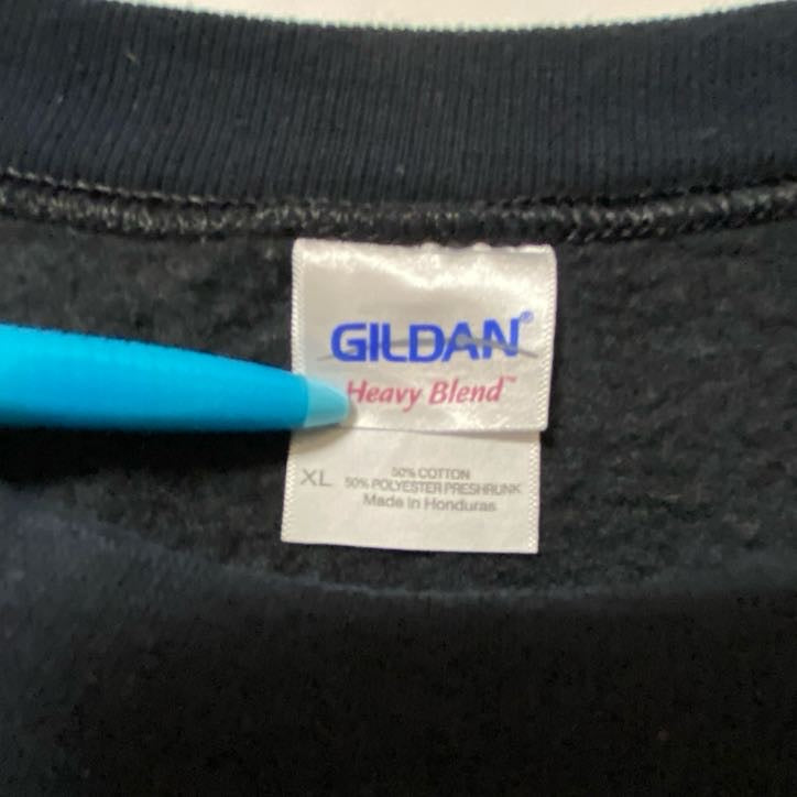古着 used　GILDAN ギルダン　長袖トレーナー　スウェット　ブラック　立体デザイン　クルーネック　XLサイズ