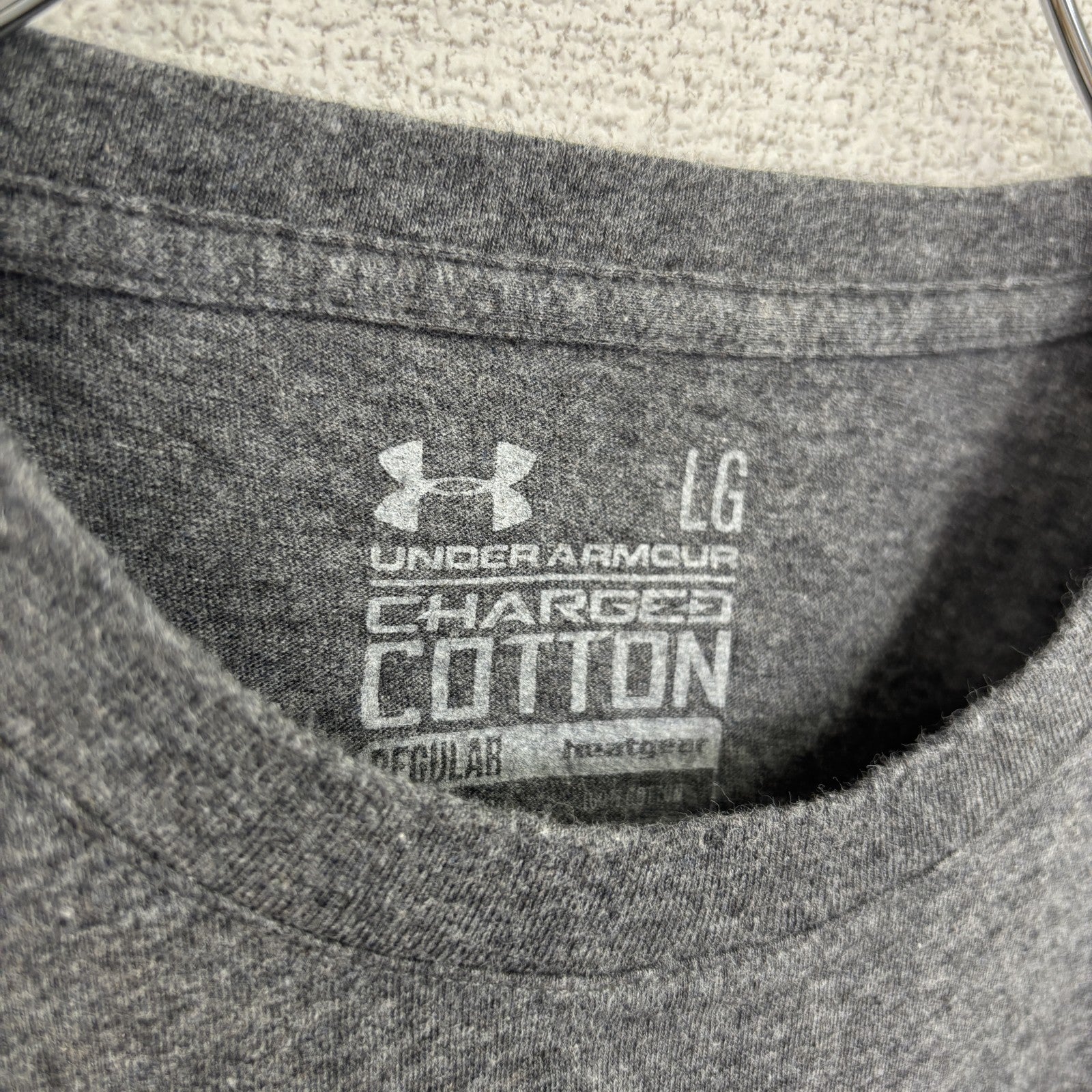 古着 used　UNDER ARMOUR アンダーアーマー　半袖プリントTシャツ　グレー　クルーネック　コットン　Lサイズ