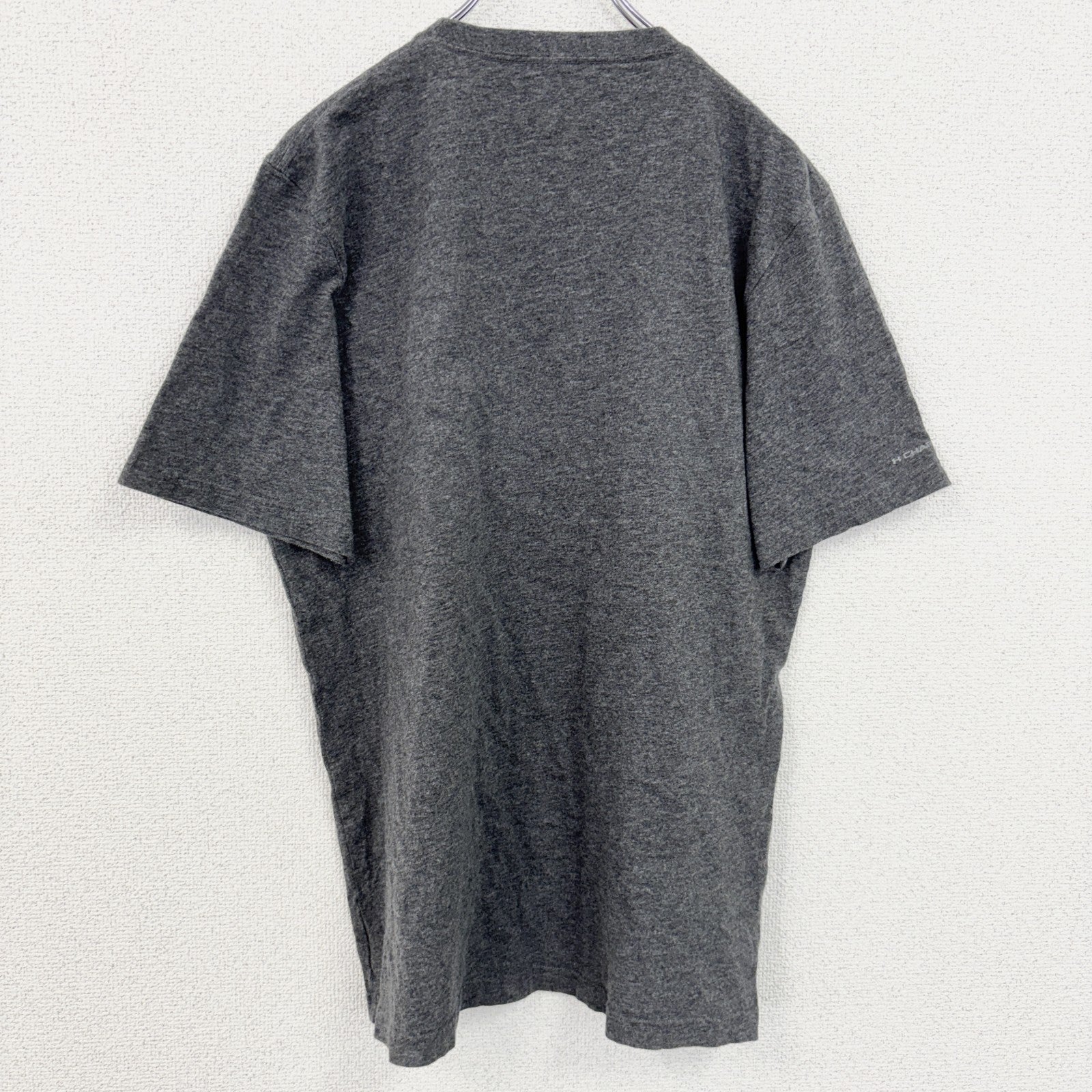 古着 used　UNDER ARMOUR アンダーアーマー　半袖プリントTシャツ　グレー　クルーネック　コットン　Lサイズ