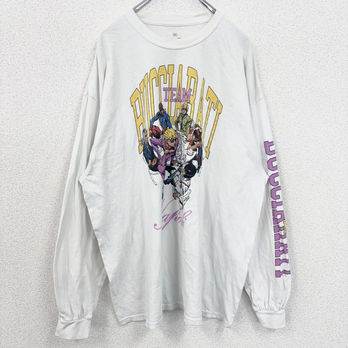 古着 used　ジョジョの奇妙な冒険　長袖アニメプリントTシャツ　ロンT　漫画　少年ジャンプ　白　クルーネック　2XLサイズ
