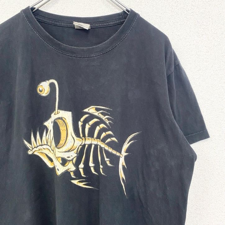 古着 used　Stedman　半袖デザインプリントTシャツ　スケルトン　魚　骨　Fish bone　黒　Lサイズ