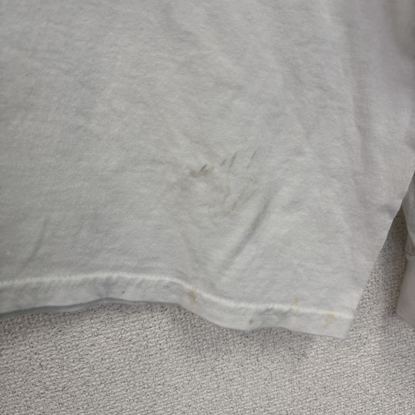 古着 used　ジョジョの奇妙な冒険　長袖アニメプリントTシャツ　ロンT　漫画　少年ジャンプ　白　クルーネック　2XLサイズ