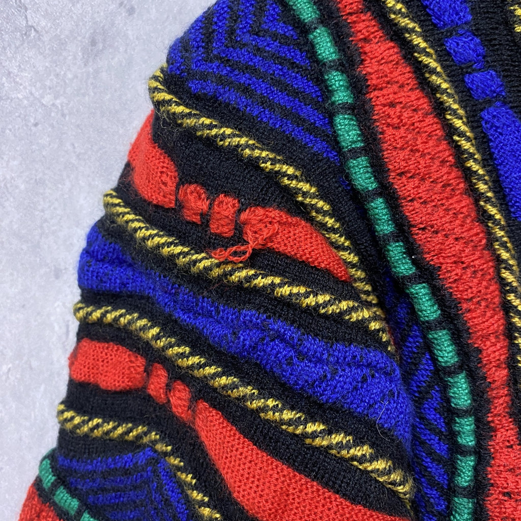 古着　used　TOORALLIE　長袖3Dニット　セーター　マルチカラー　総柄　縦稿立体　クルーネック　秋冬服　XSサイズ