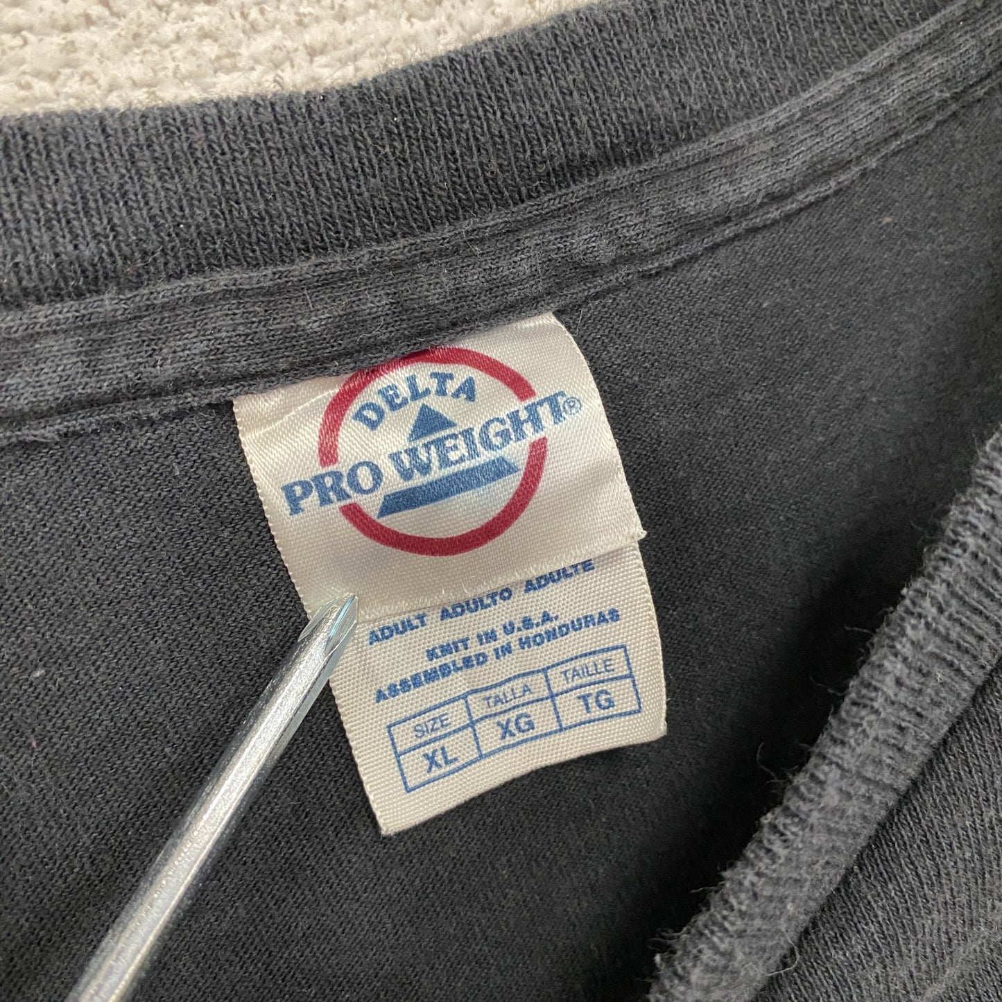 DELTA　デルタ　半袖プリントパロディTシャツ　WINNERTシャツ　英字プリント　クルーネック　黒　ブラック　XLサイズ
