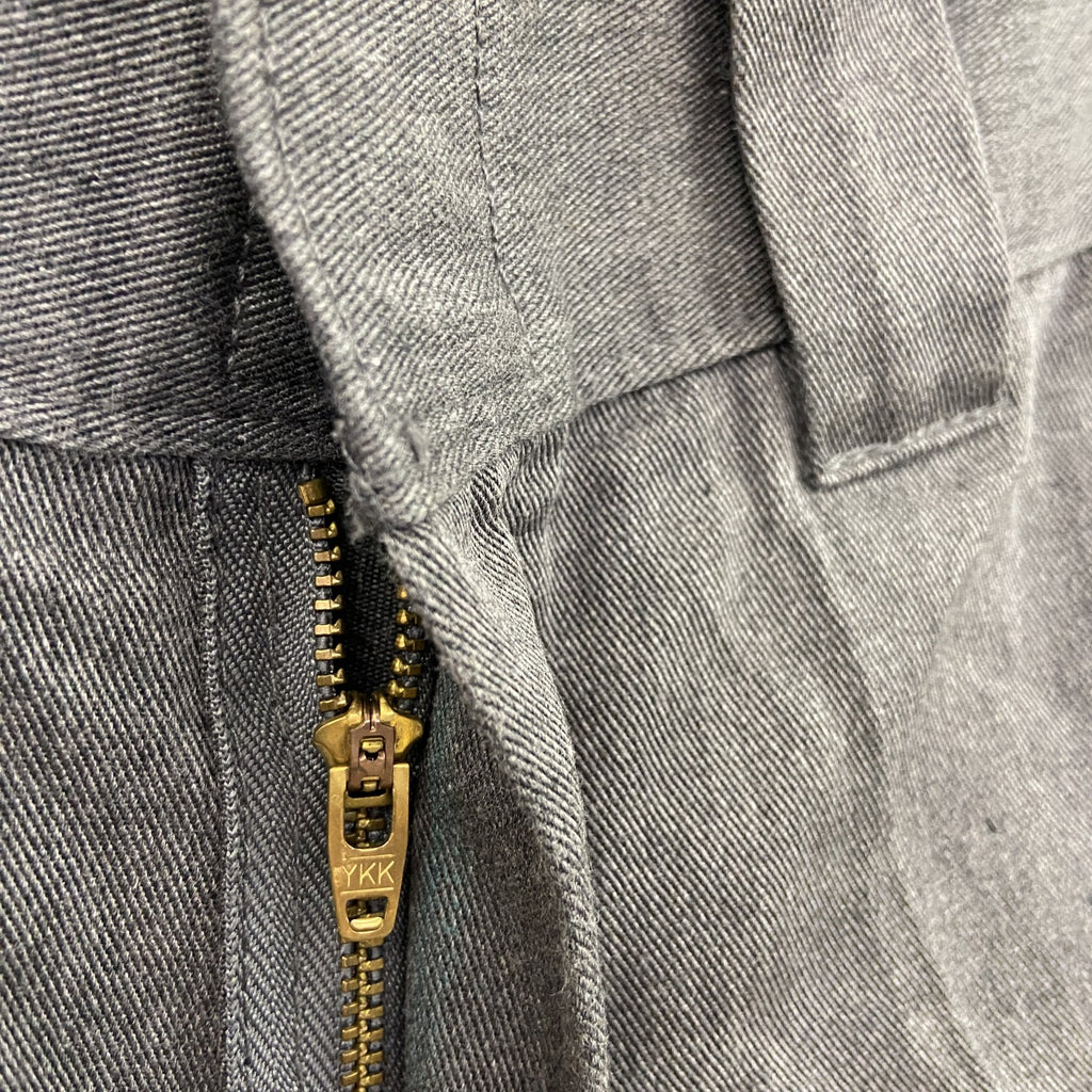 Dickies　ディッキーズ　ワークパンツ　チノパンツ　ジップフライ　キーリング付き　灰色　グレー　W32サイズ