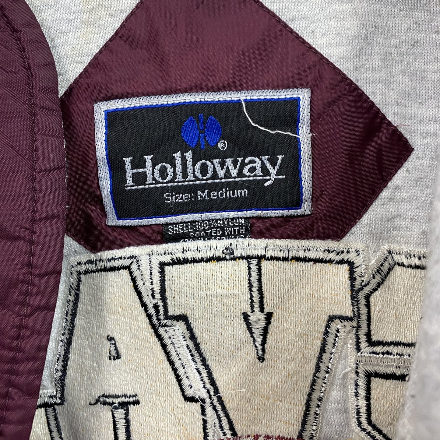 Holloway　ホロウェイ　フルジップナイロンジャケット　フード　ボルドー　Mサイズ