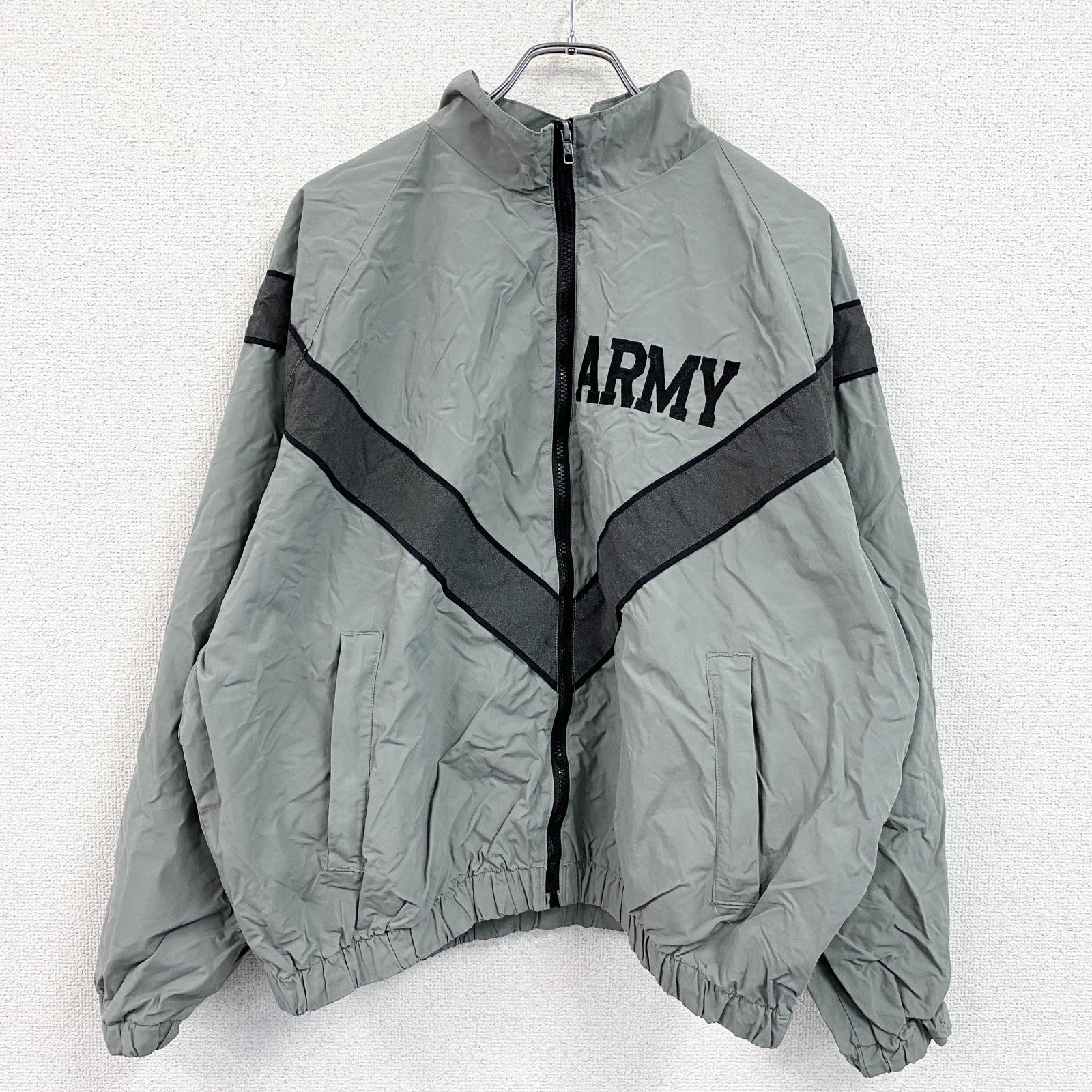 90s　米軍　U.S.ARMY　IPFU　トレーニングジャケット　フルジップナイロンジャケット　ヴィンテージ　灰色　グレー　Mサイズ