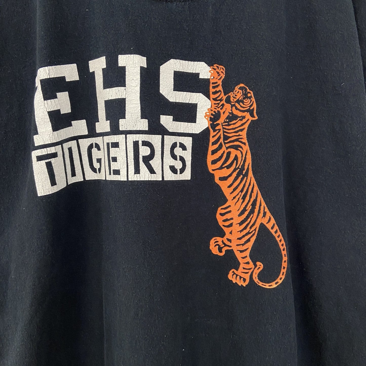古着 used　FRUIT OF THE LOOM　半袖プリントデザインTシャツ　EHS TIGERS　クルーネック　黒　Lサイズ