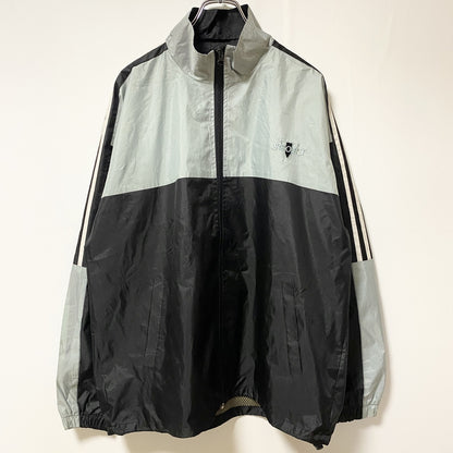 古着 used　JULI　長袖フルジップナイロンジャケット　ハイネック　ポイント刺繍　黒　ブラック　ビッグシルエット　XLサイズ